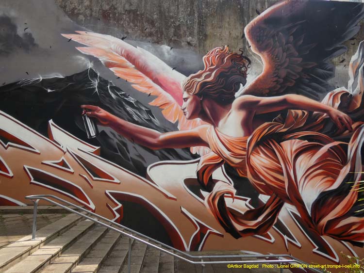 Ange graffeuse
