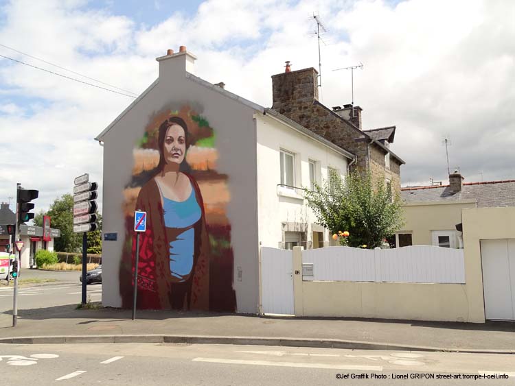 Femme bronzée
