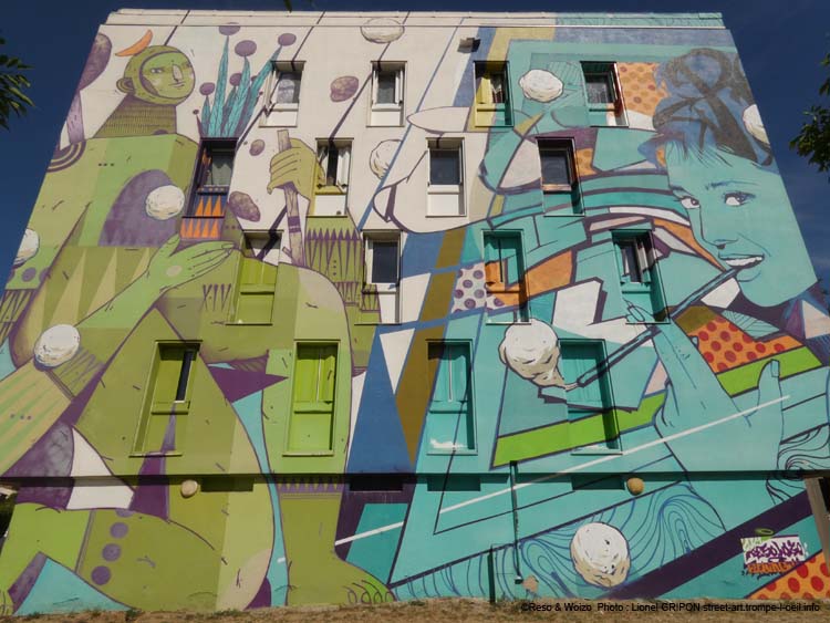 Hepburn et personnage vert