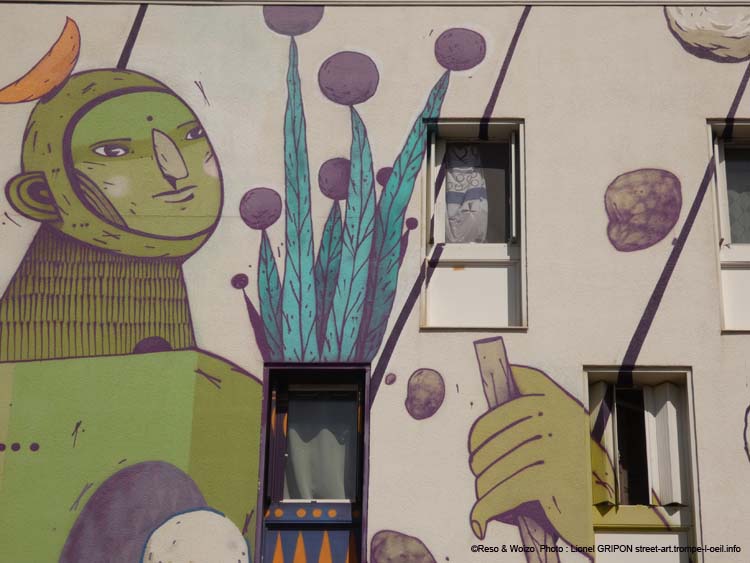 Hepburn et personnage vert