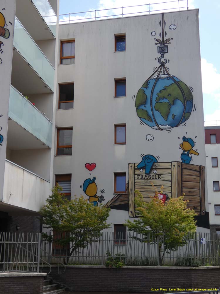 Double fresque