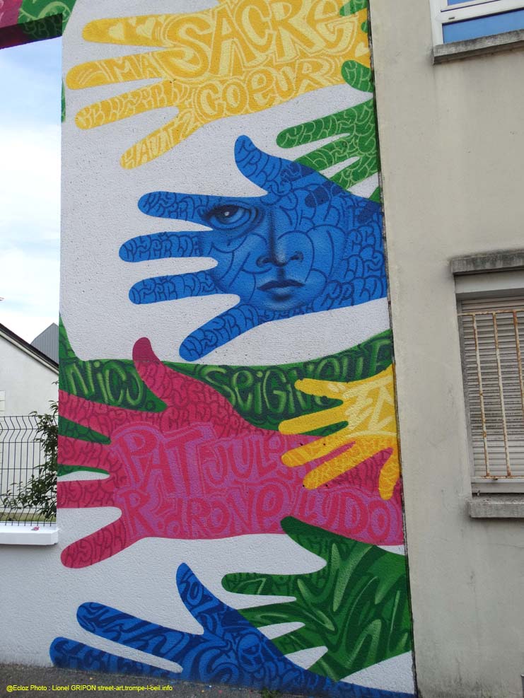 Le Port – Les mains
