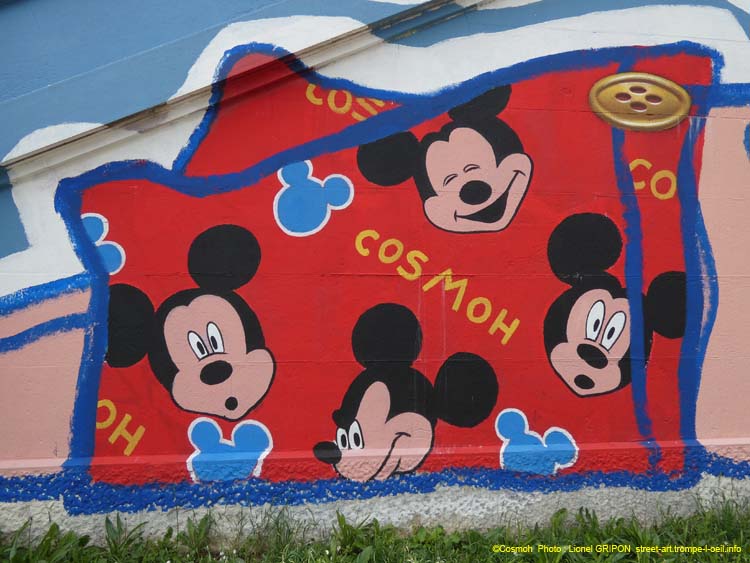 Graffeur allongé