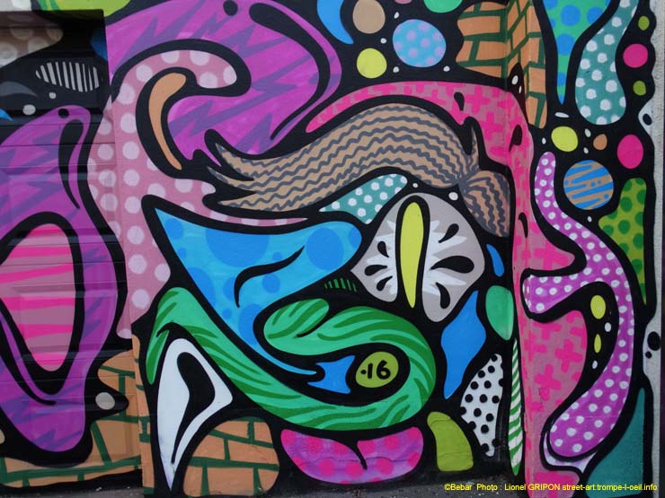 Motifs-4