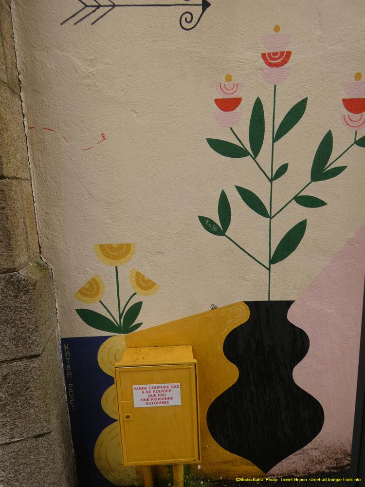 Fleurs et vases