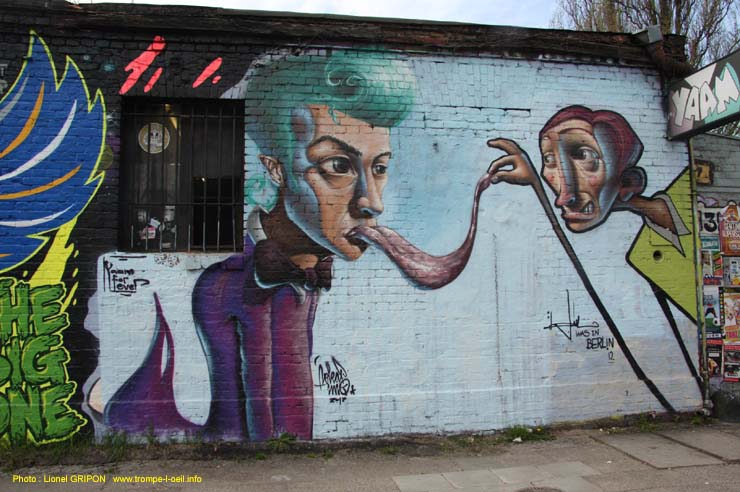 Le mur072 – la langue