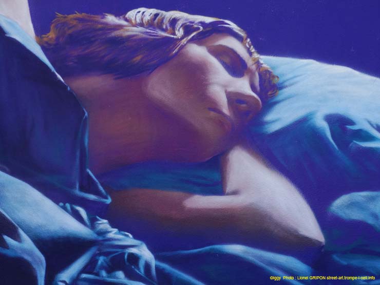 Femme endormie-03