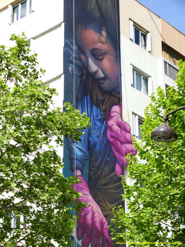Jeune graffeuse
