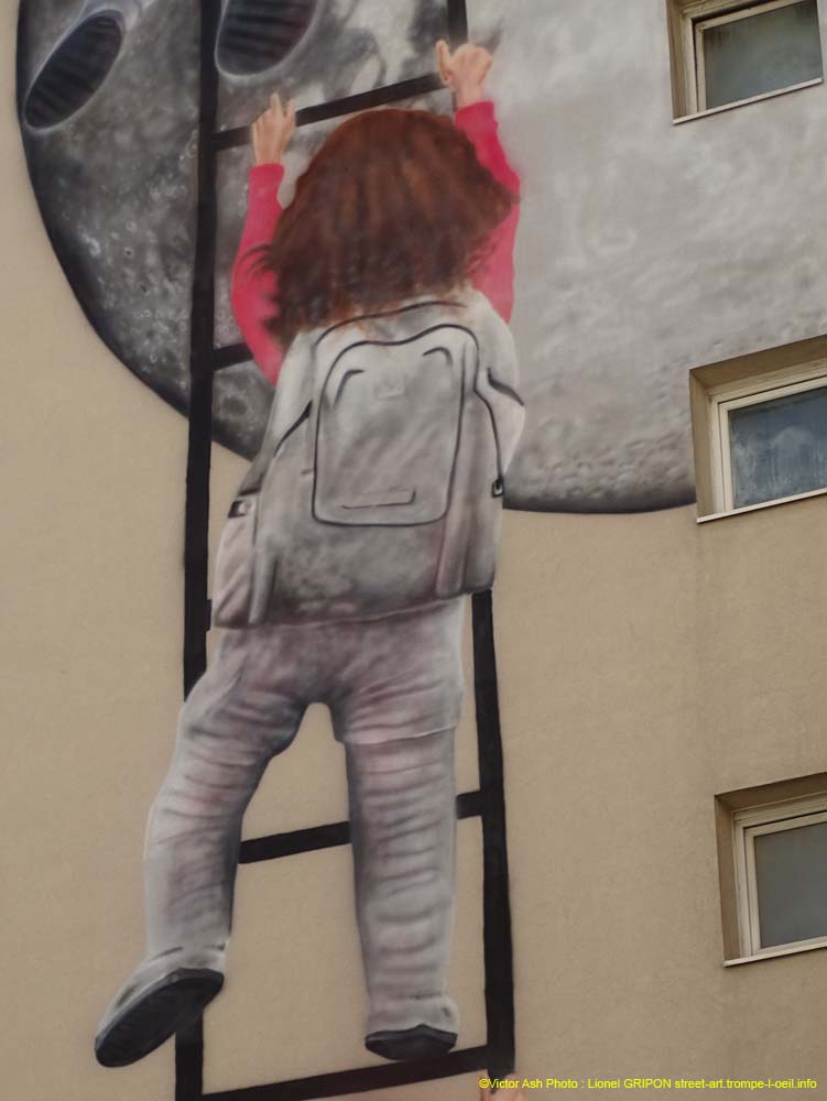 Grimper sur la lune
