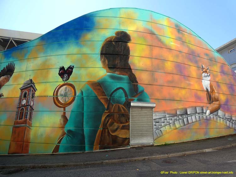 Exploratrice de la vallée