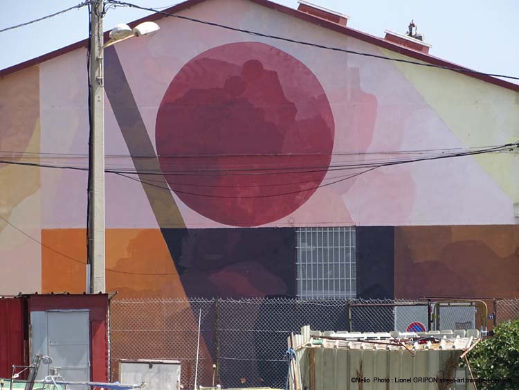 Hangars colorés