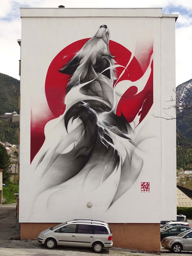 Renard et montagne