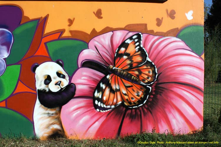 Fleurs et panda