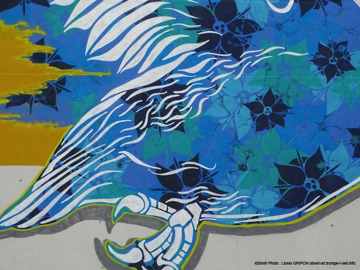 Oiseau en vol-02