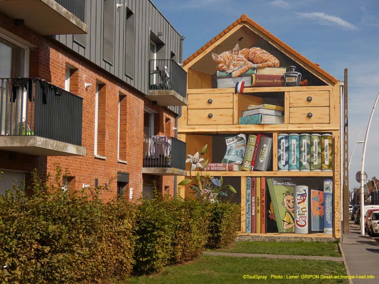 Bibliothèque en bois