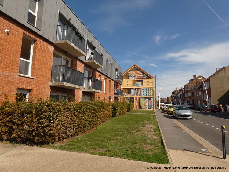 Bibliothèque en bois