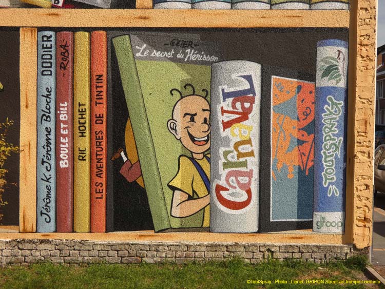 Bibliothèque en bois