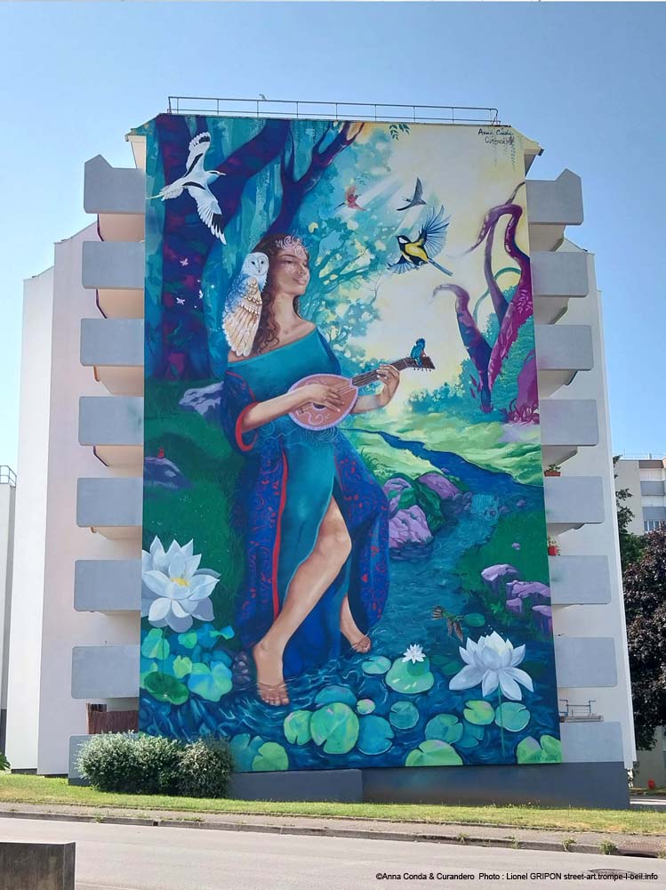Charmeuse de volatiles