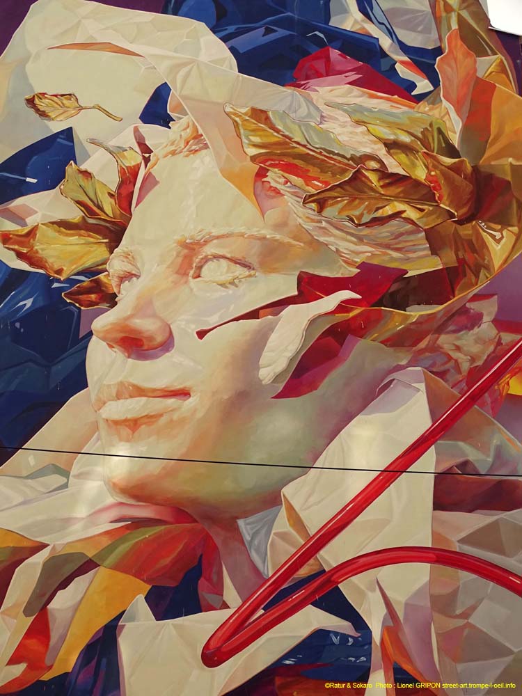 De plastique habillée