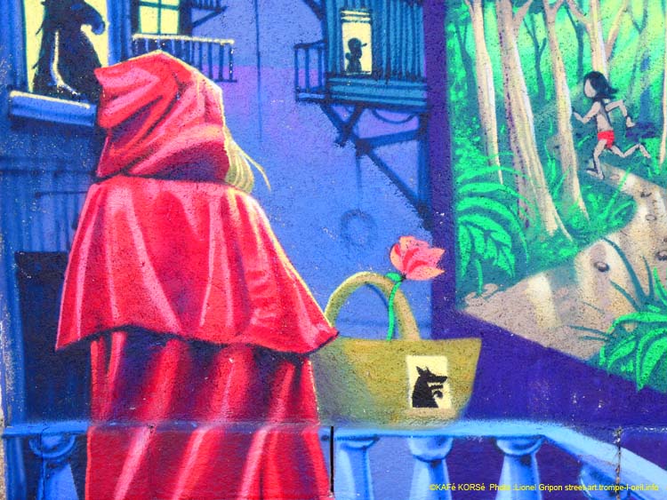 Alice et Chaperon rouge