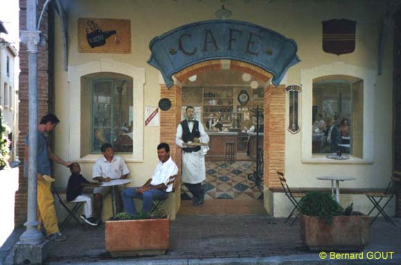 3 - Le café