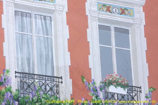 Façade orange