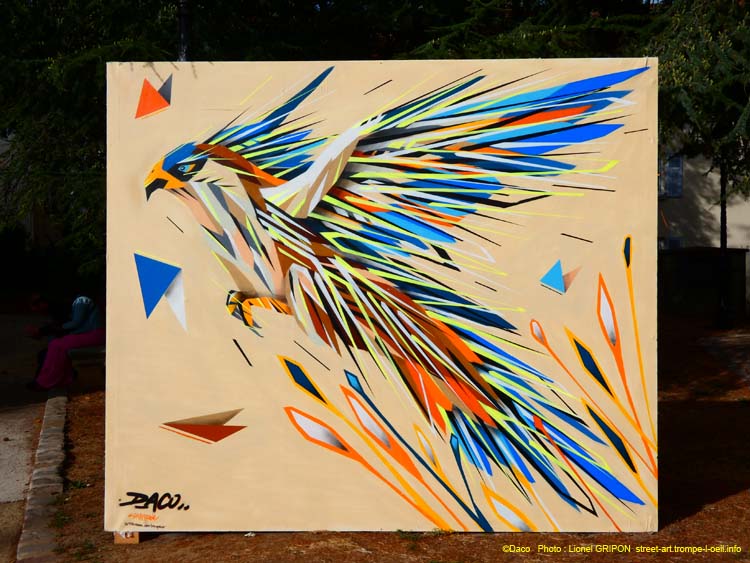 Oiseau en vol
