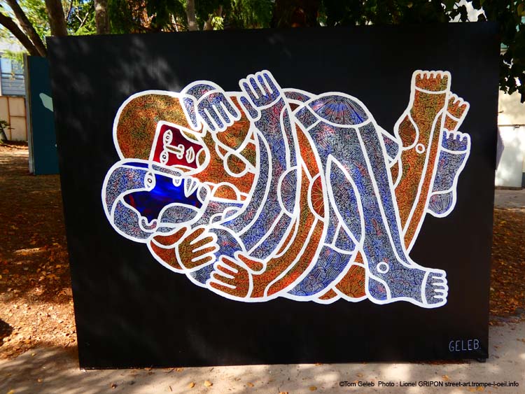 Couple enlacé