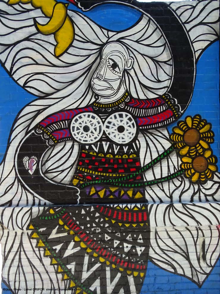Femme Skou-01