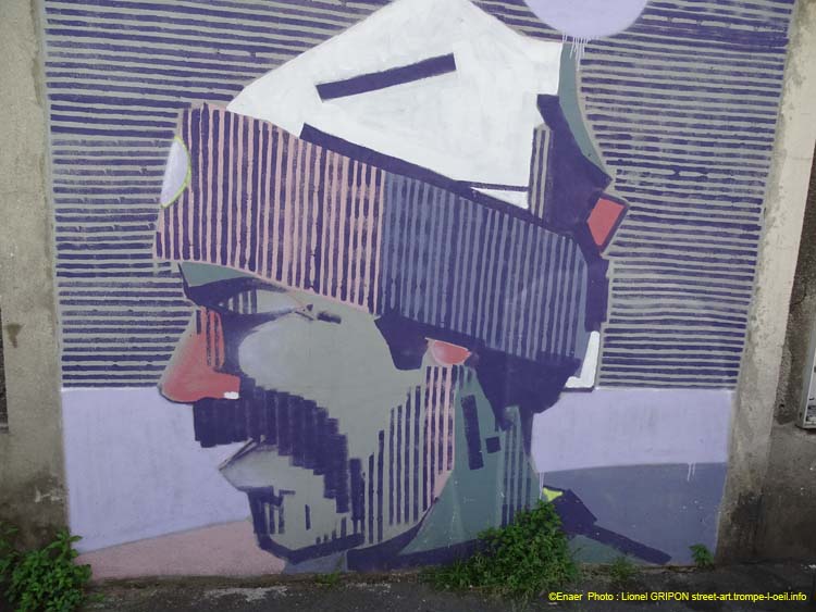 Fenêtre sur rue-03