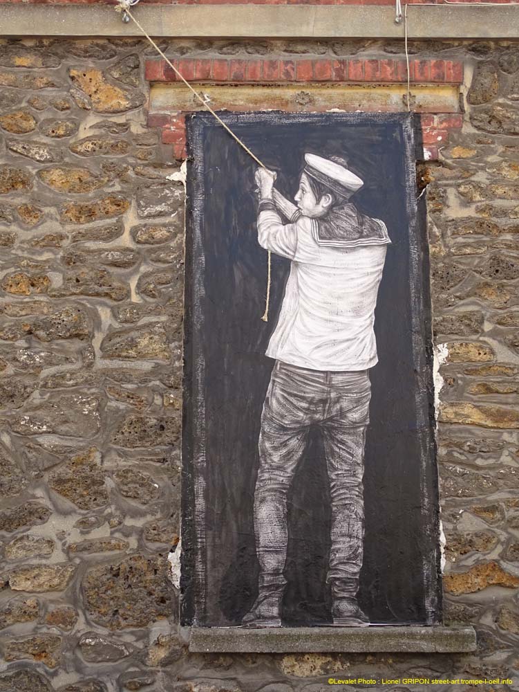 Fenêtre sur rue-01