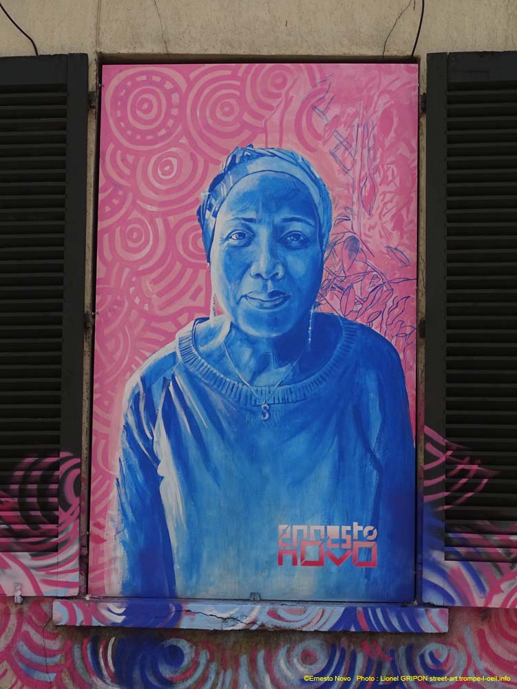 Fenêtre sur rue-13