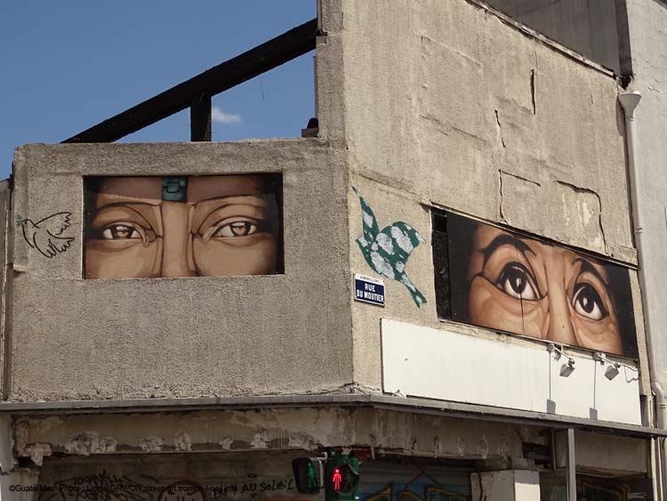 Fenêtre sur rue-16