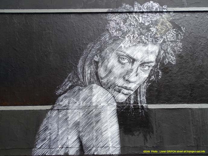 Le mur-77 Snik