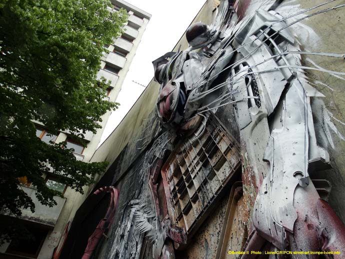 Le mur-44 Bordalo II