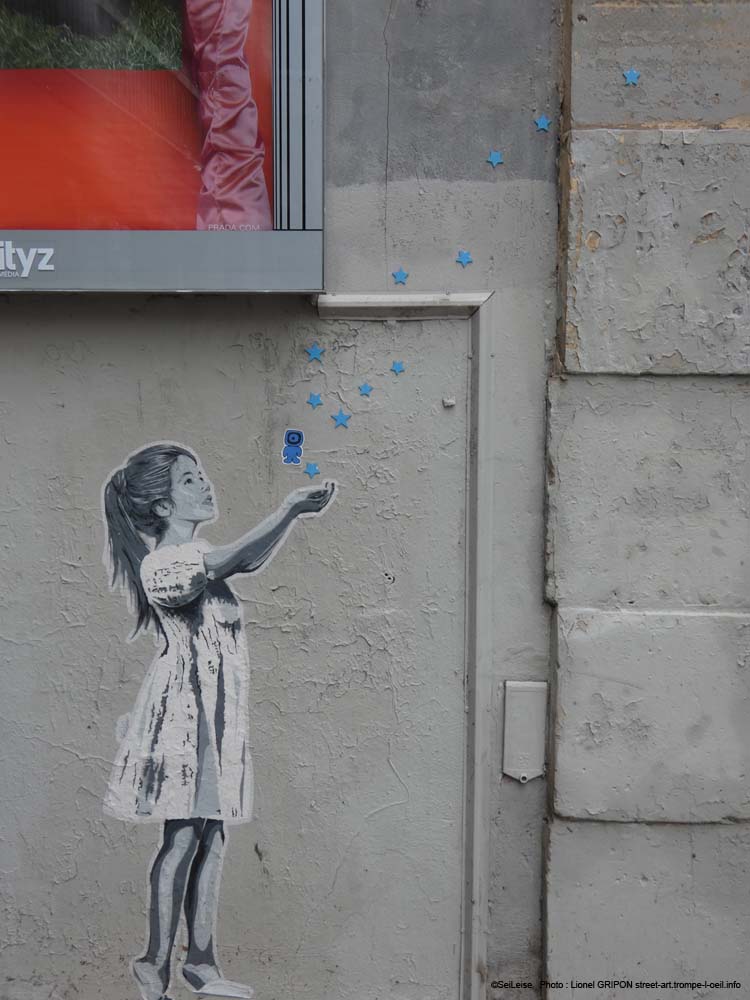 Fillette et étoiles-02