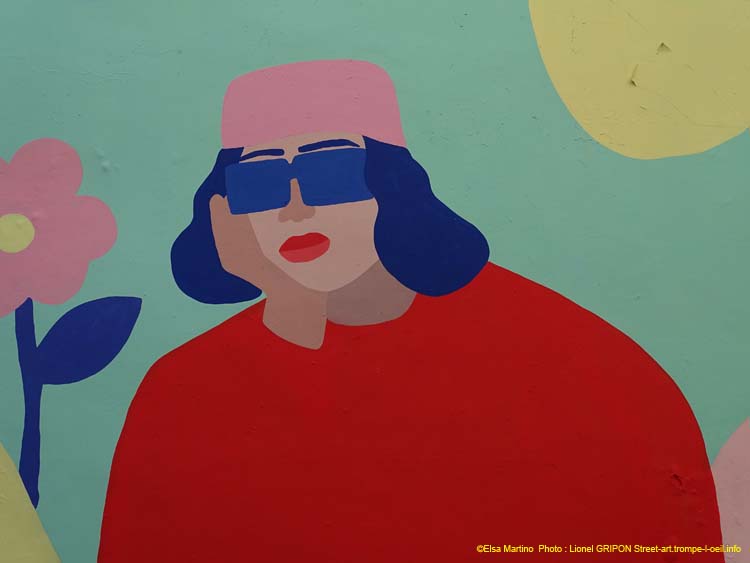 Trois femmes colorées