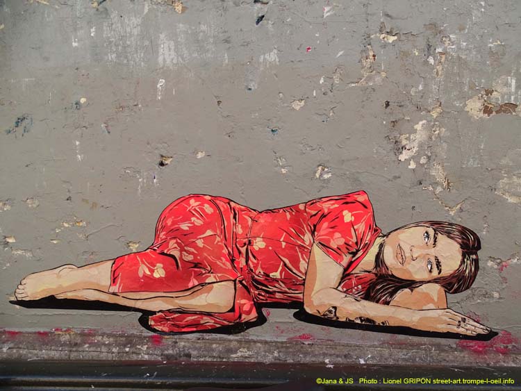 Femme allongée-05
