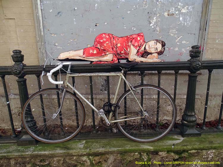 Femme allongée-05