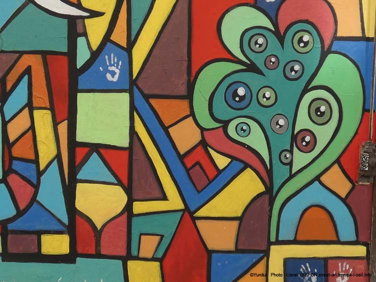 Éléphants colorés