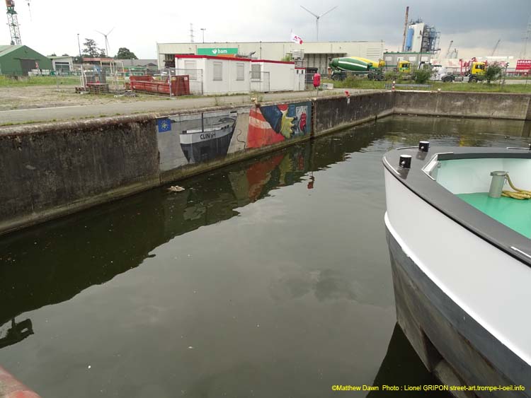 Bateau électrique