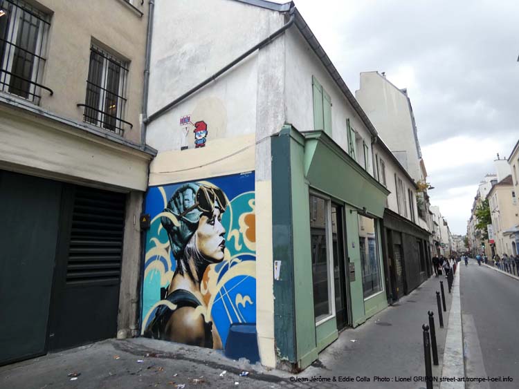 Aviatrice casquée