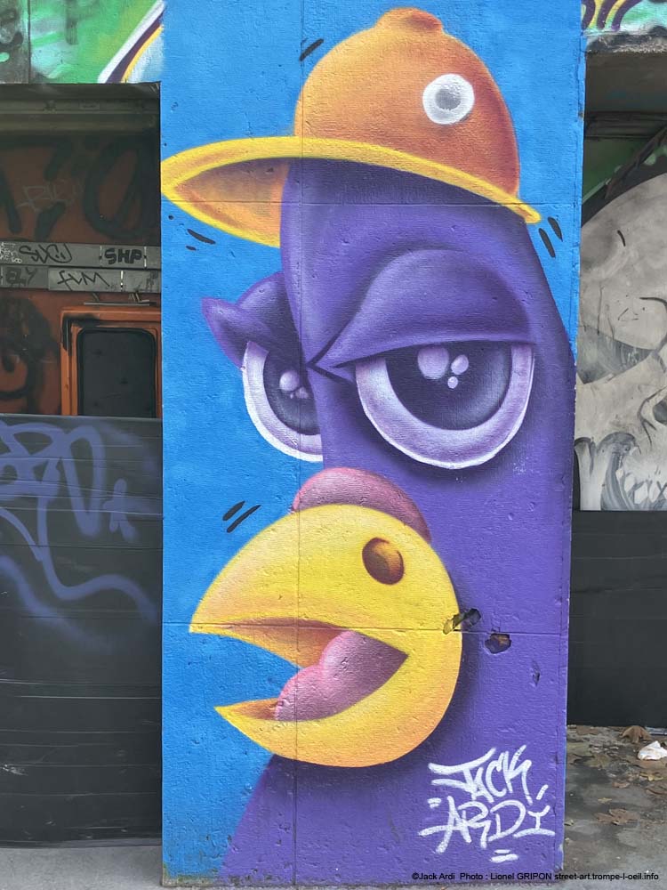 Pigeon-03