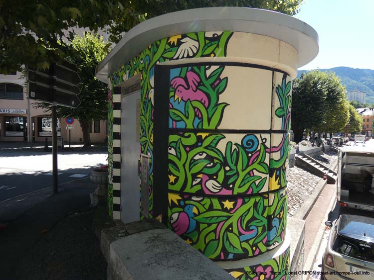 Toilettes publiques-2