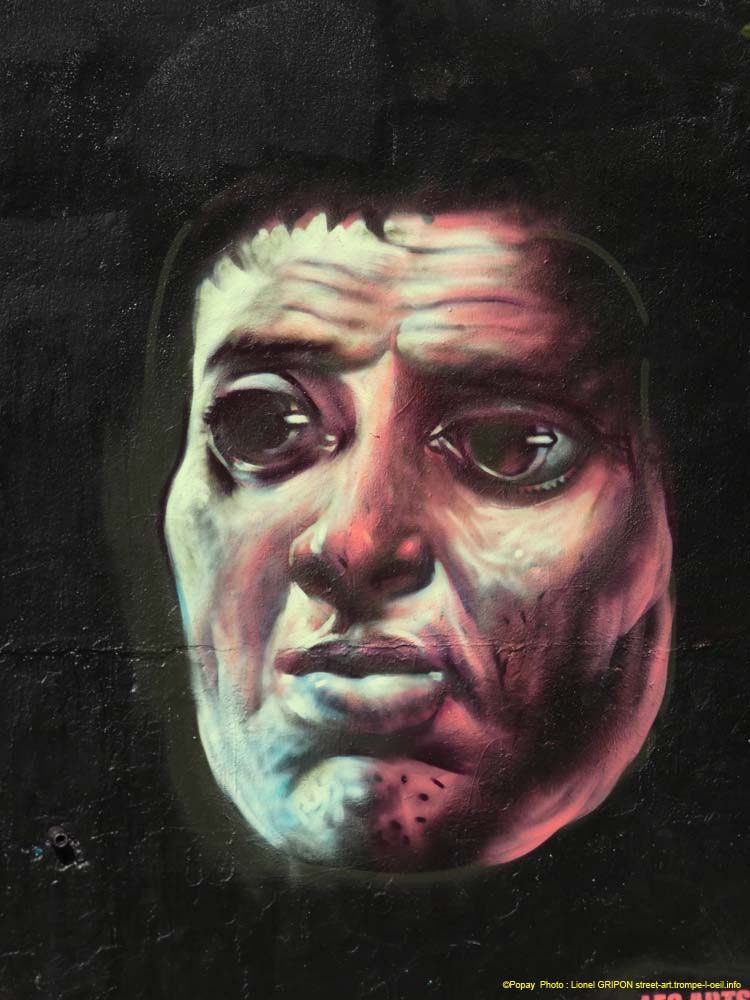 Portraits sombres