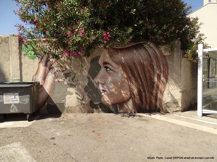 Jetée de fleurs