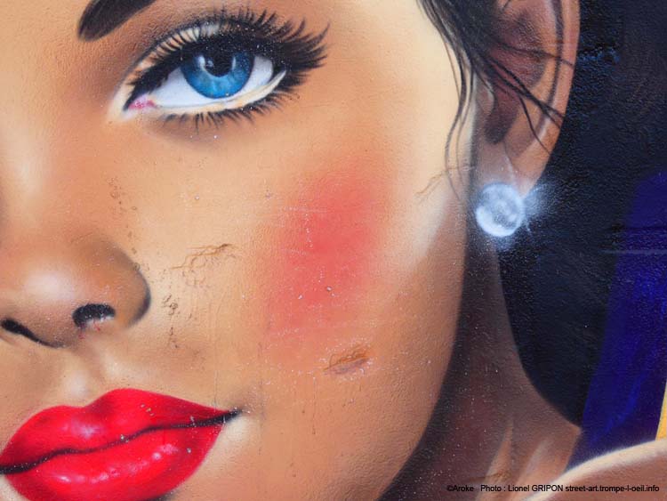 Pin-Up Aroke