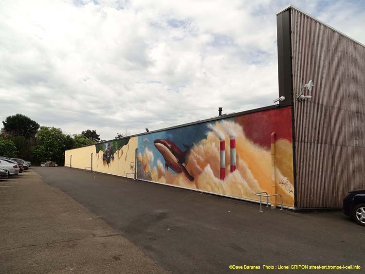Mur et gorille