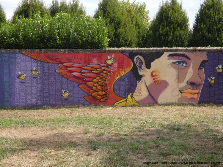 Ange et abeilles