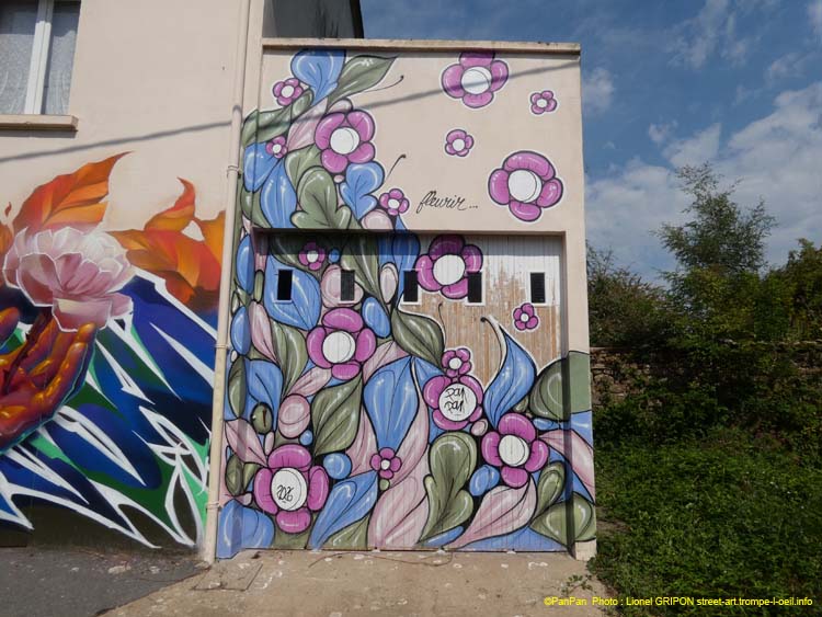 Envol de fleurs